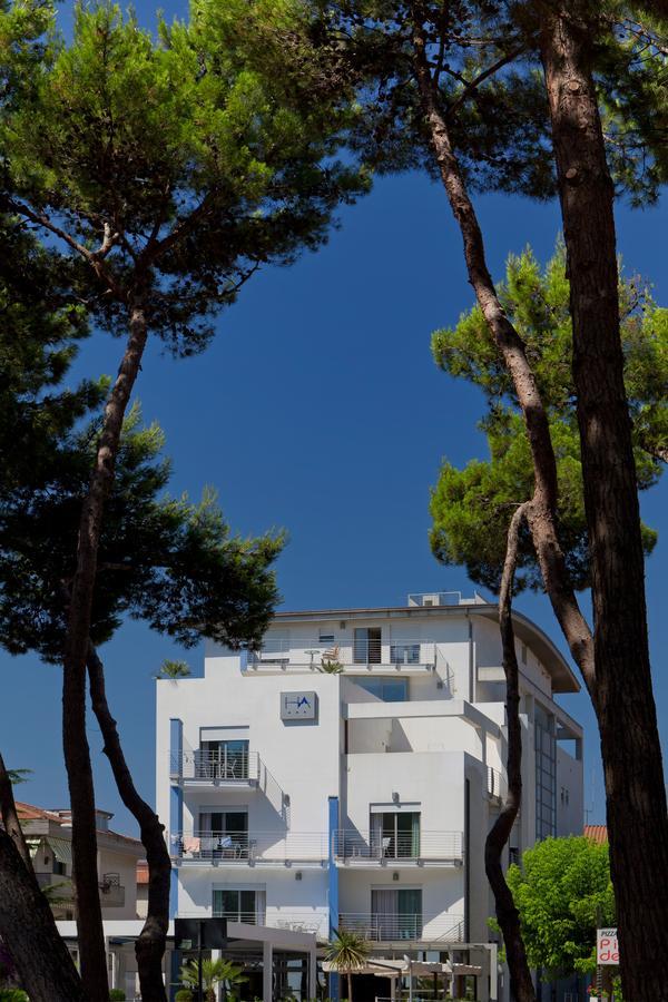 Hotel Antares Alba Adriatica Ngoại thất bức ảnh